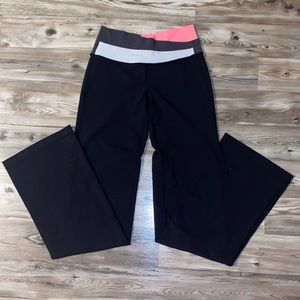 Lululemon Crossover yoga pants